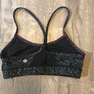 🍋lululemon flow y bra🍋